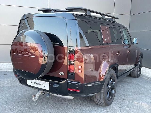 Usado Land Rover Defender SE 249 CV (183 kW) 2023 Granate SUV