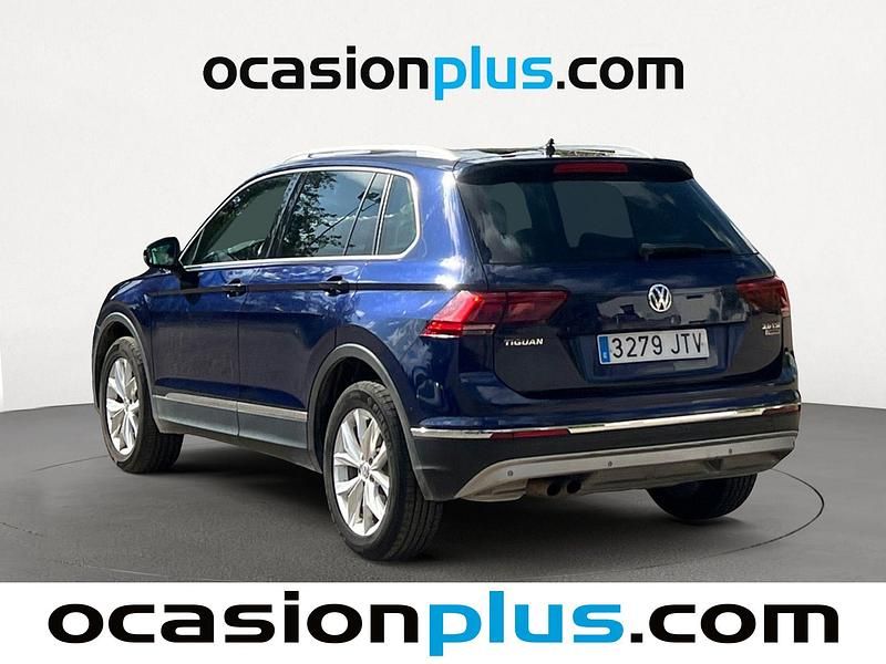 Käytetty VW Tiguan 180 HP (132 kW) 2016 Sininen Katumaasturi