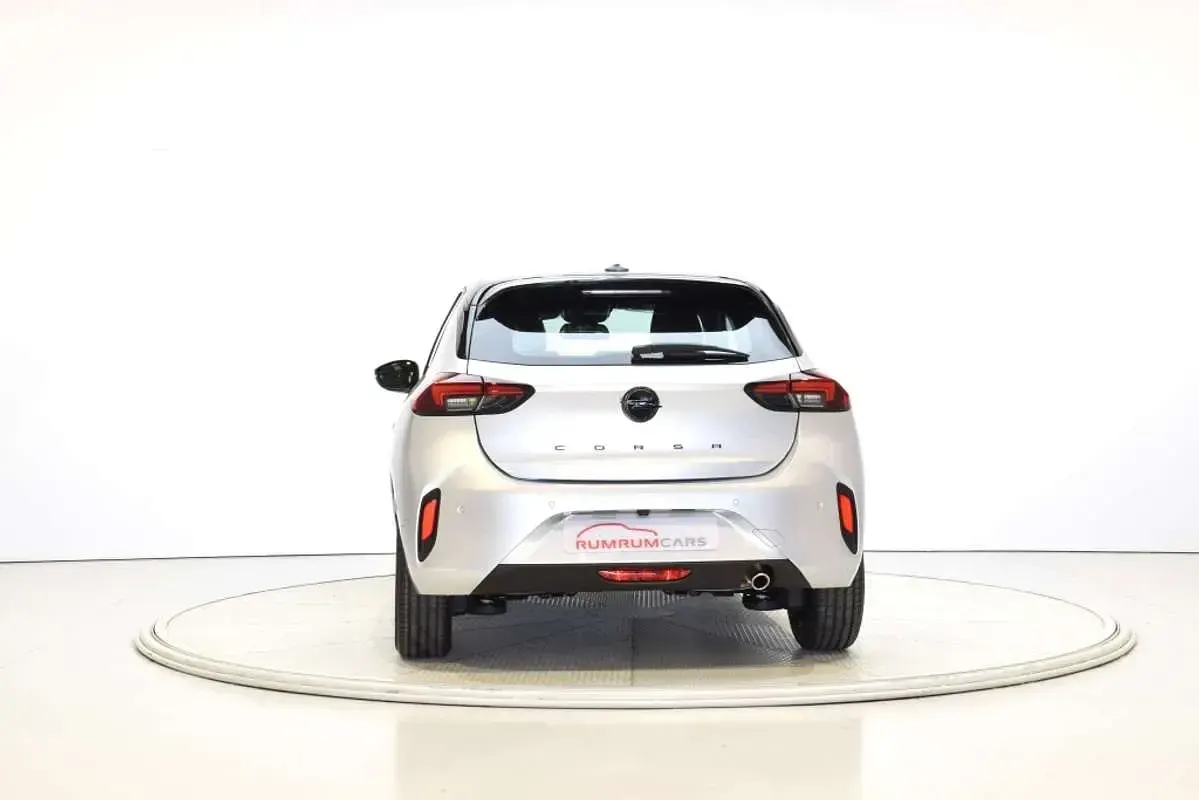 Nuevo Opel Corsa S 101 CV (74 kW) 2026 Gris Utilitario