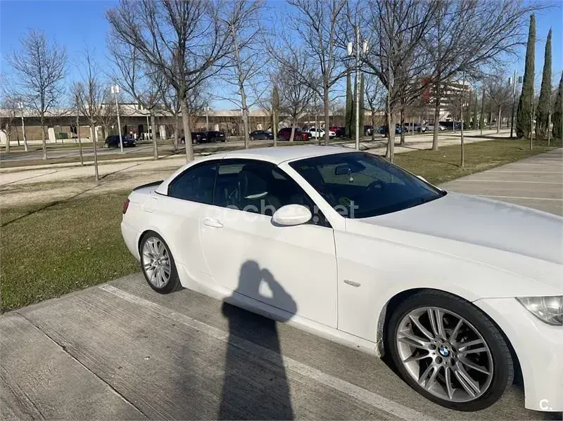 Usado BMW 320 Cabriolet 170 CV (125 kW) 2008 Blanco Descapotable