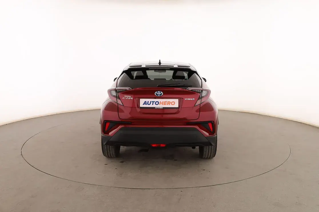 Usado Toyota C-HR Advance 122 CV (89 kW) 2018 Rojo SUV