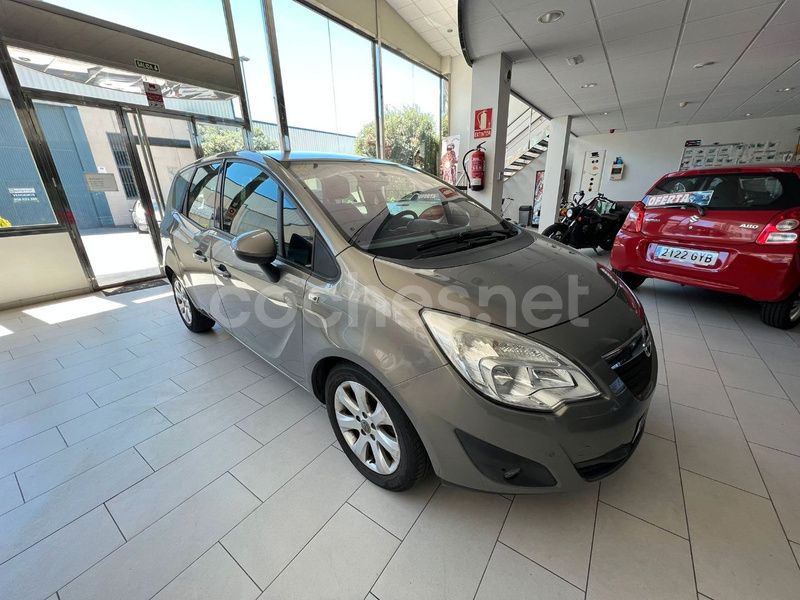 Beige Usado 2011 Opel Meriva Enjoy Monovolumen | 6800 € (Precio justo) - Imagen 1/4