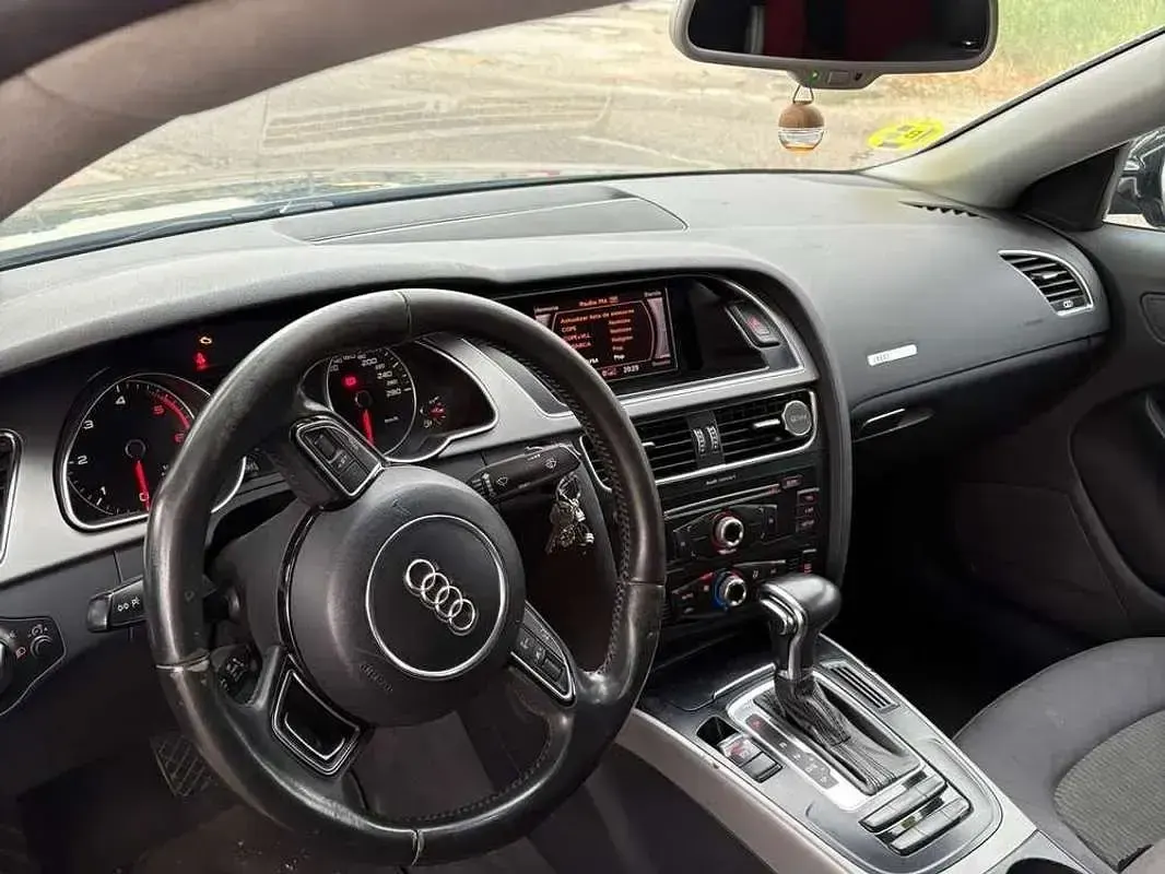 Usado Audi A5 Sportback Premium 177 CV (130 kW) 2012 Negro Utilitario