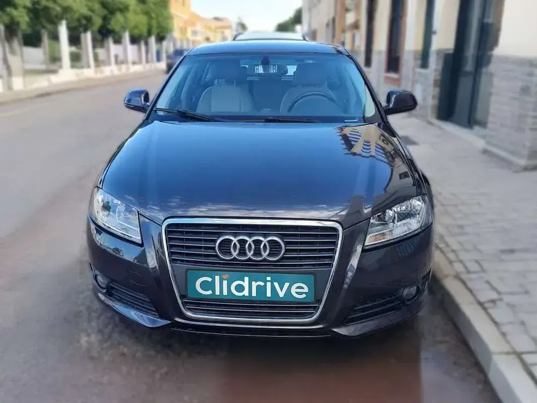 Usado Audi A3 Sportback Ambition 160 CV (117 kW) 2008 Negro Utilitario
