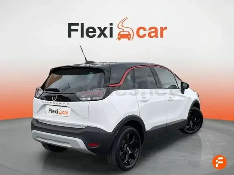Usado Opel Crossland GS Line 110 CV (80 kW) 2022 Blanco SUV