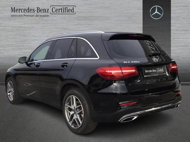 Usado Mercedes GLC220 AMG line 170 CV (125 kW) 2019 Negro SUV