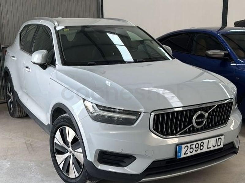 Usado Volvo XC40 Inscription 262 CV (192 kW) 2020 Gris / plata SUV