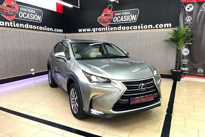 Usado Lexus NX300h Executive Line 197 CV (144 kW) 2014 SUV