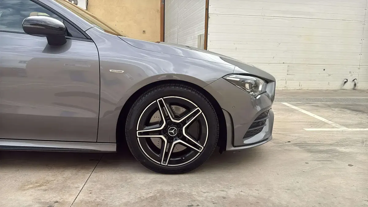 Usado Mercedes CLA250 224 CV (164 kW) 2022 Gris Coupe