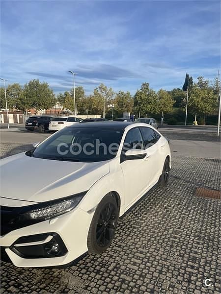 Usado Honda Civic Sport Plus 182 CV (133 kW) 2021 Blanco Berlina