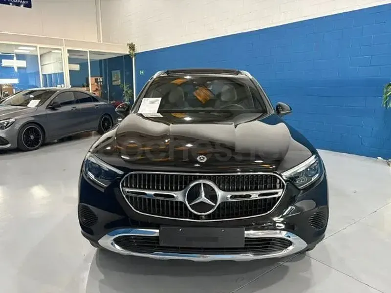 Usado Mercedes GLC220 197 CV (144 kW) 2023 Negro SUV