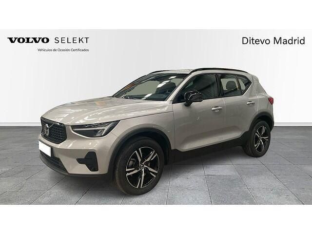 Gris Usado 2024 Volvo XC40 Plus SUV | 34.300 € (Precio justo) - Imagen 1/4