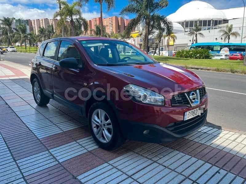 Rojo Usado 2013 Nissan Qashqai Tekna SUV | 8490 € (Precio justo) - Imagen 1/4