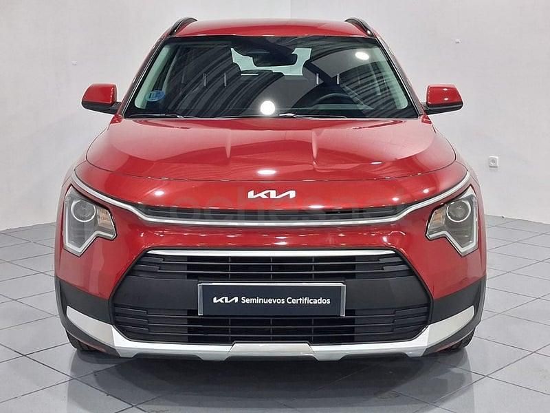 Usado Kia Niro 141 CV (103 kW) 2023 Rojo SUV
