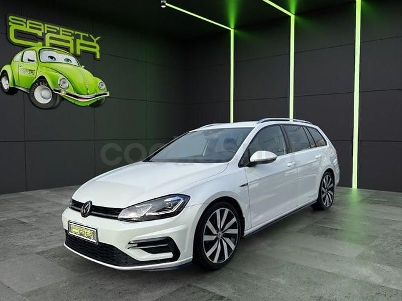 Usado VW Golf VII Sportline 150 CV (110 kW) 2018 Blanco Familiar