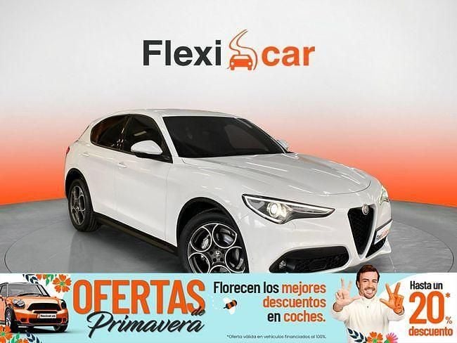 Usado Alfa Romeo Stelvio Sprint 160 CV (117 kW) 2022 Blanco SUV