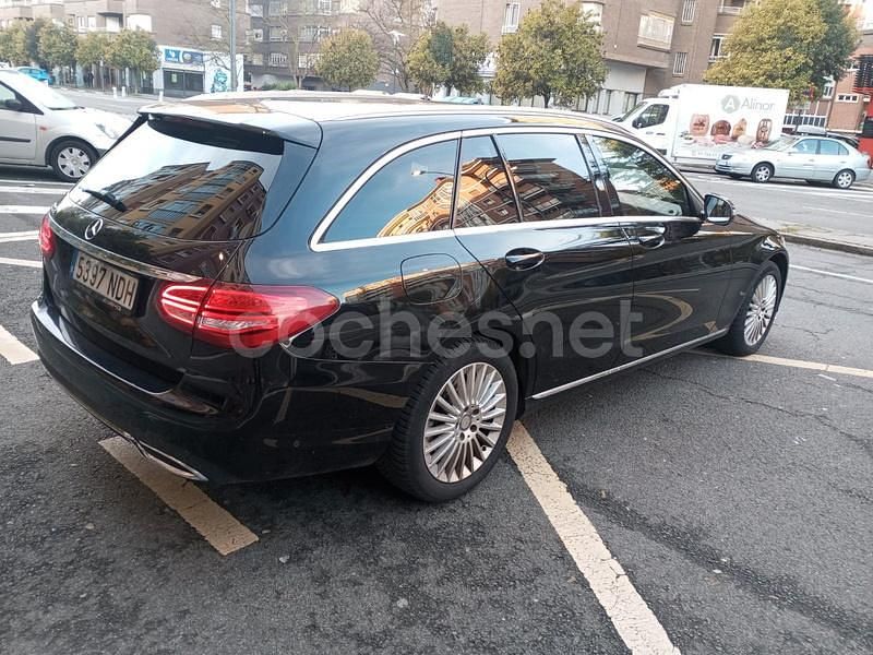 Usado Mercedes C220 Avantgarde 170 CV (125 kW) 2016 Negro Familiar