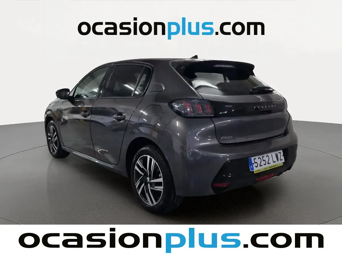 Usado Peugeot 208 Allure 100 CV (73 kW) 2022 Gris Utilitario