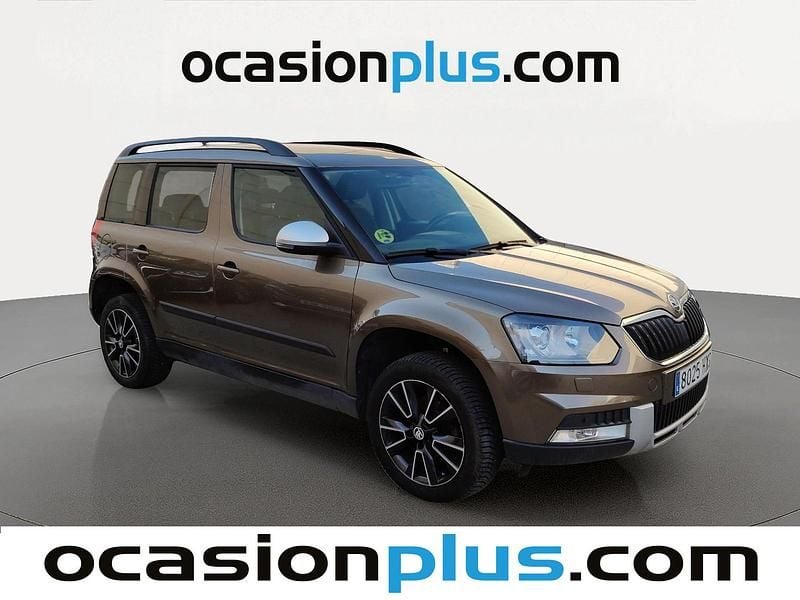 Usado Skoda Yeti Elegance 110 CV (80 kW) 2014 Marrón SUV
