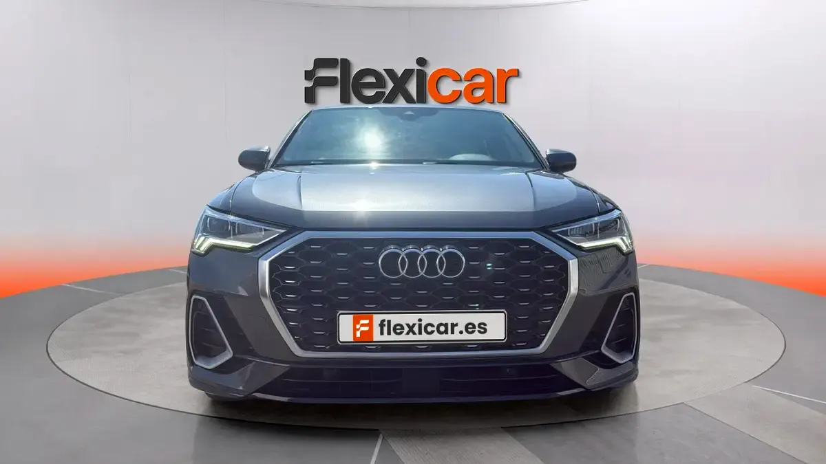 Usado Audi Q3 Sportback Premium 150 CV (110 kW) 2022 Gris SUV