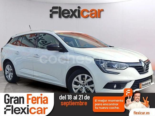 Usado Renault Mégane GrandTour Zen 130 CV (95 kW) 2018 Blanco Familiar