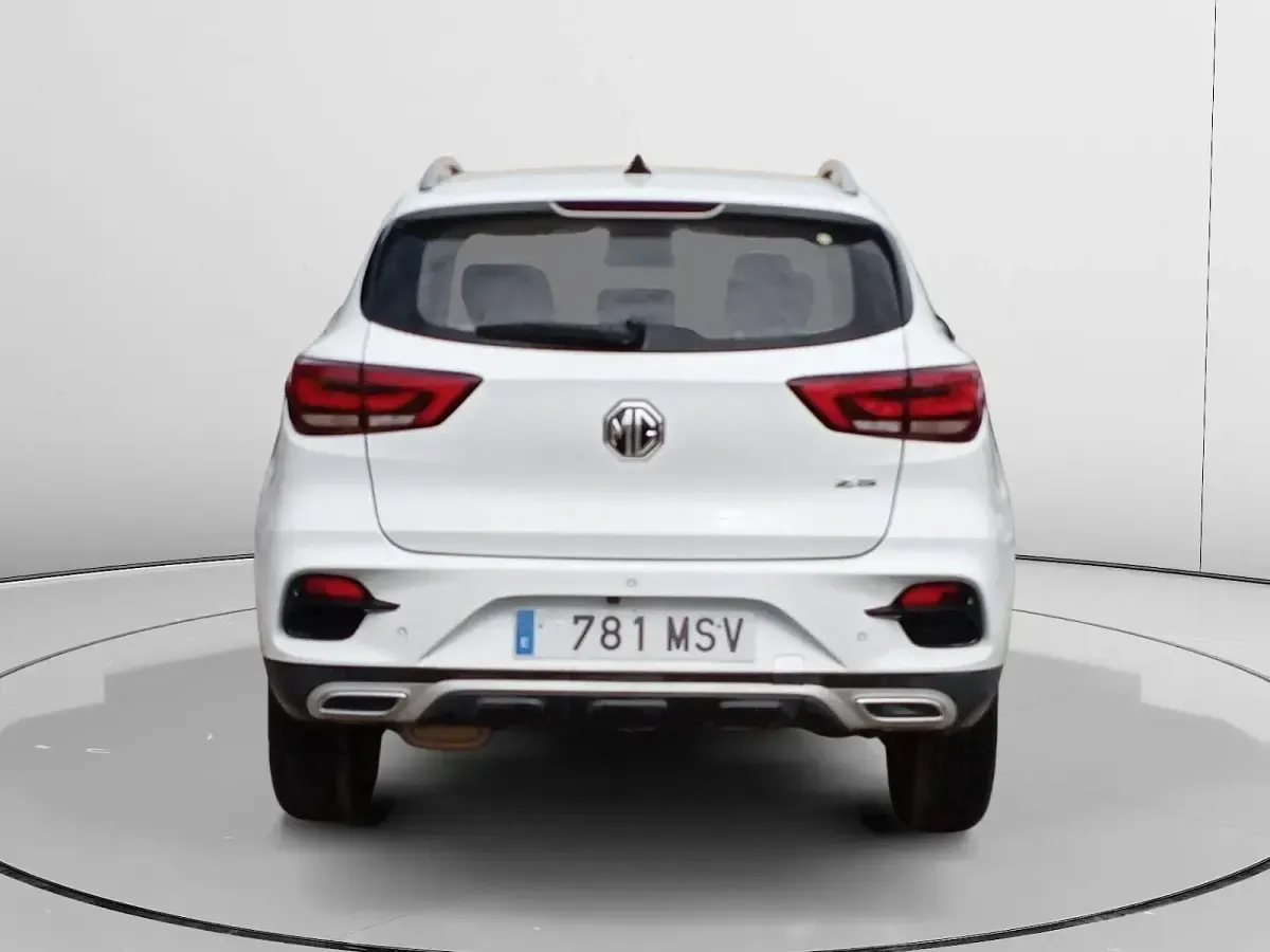 Usado MG ZS Luxury 106 CV (77 kW) 2024 Blanco SUV