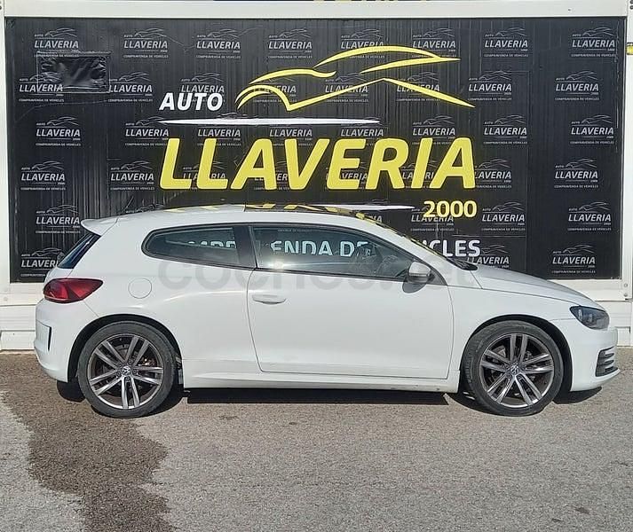 Usado VW Scirocco R-line 125 CV (91 kW) 2016 Blanco Coupe