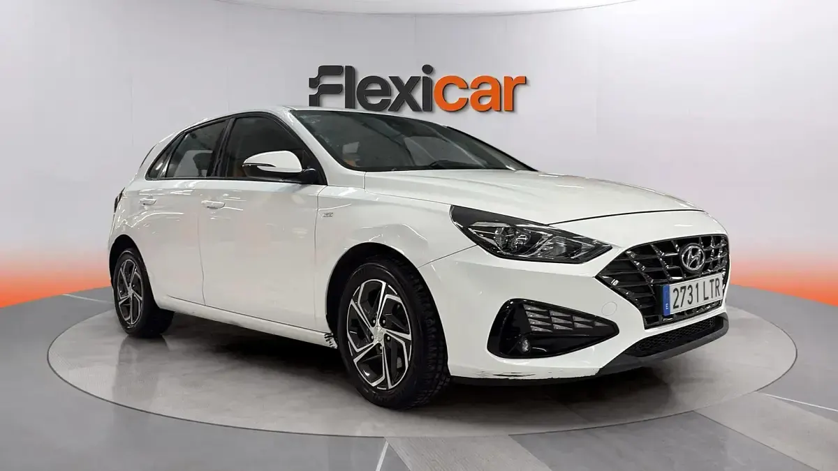 Usado Hyundai i30 120 CV (88 kW) 2021 Berlina