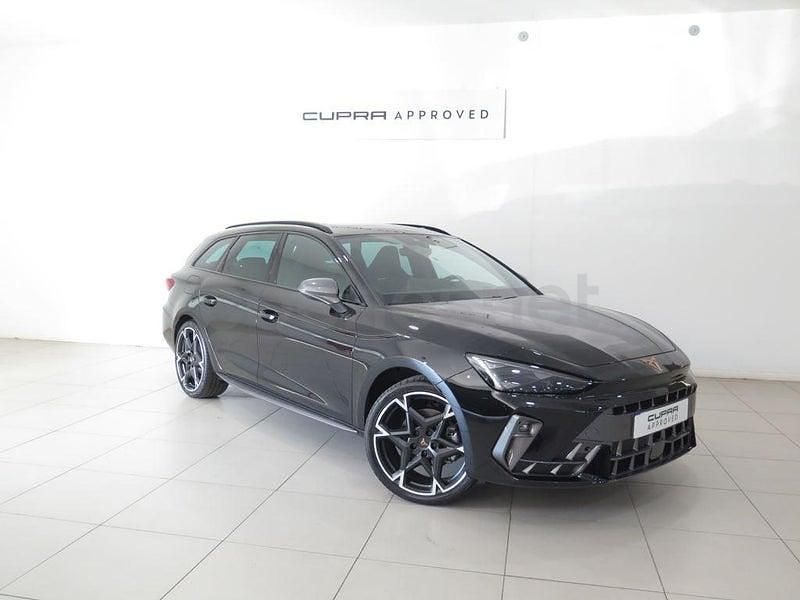 Usado Cupra Leon 150 CV (110 kW) 2025 Negro Familiar