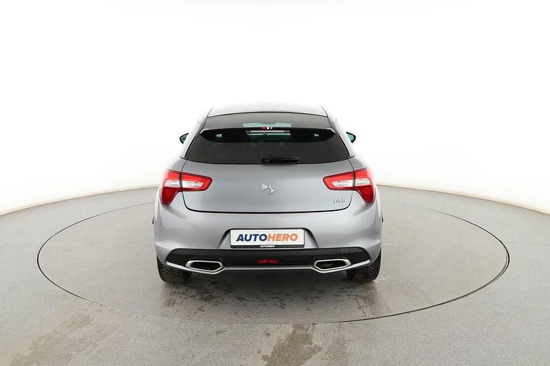 Usado DS Automobiles DS5 Performance 180 CV (132 kW) 2017 Gris Utilitario