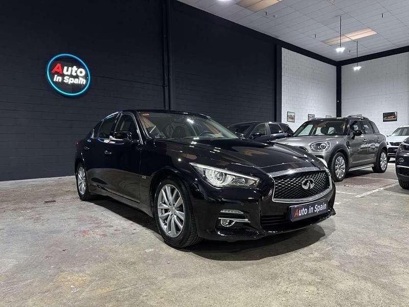 Usado Infiniti Q50 Premium 170 CV (125 kW) 2017 Negro Berlina