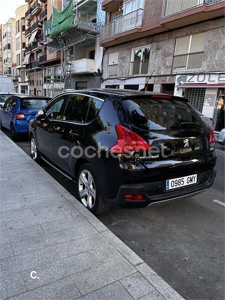 Negro Usado 2009 Peugeot 3008 Sport Berlina | 7100 € (Precio justo) - Imagen 1/4
