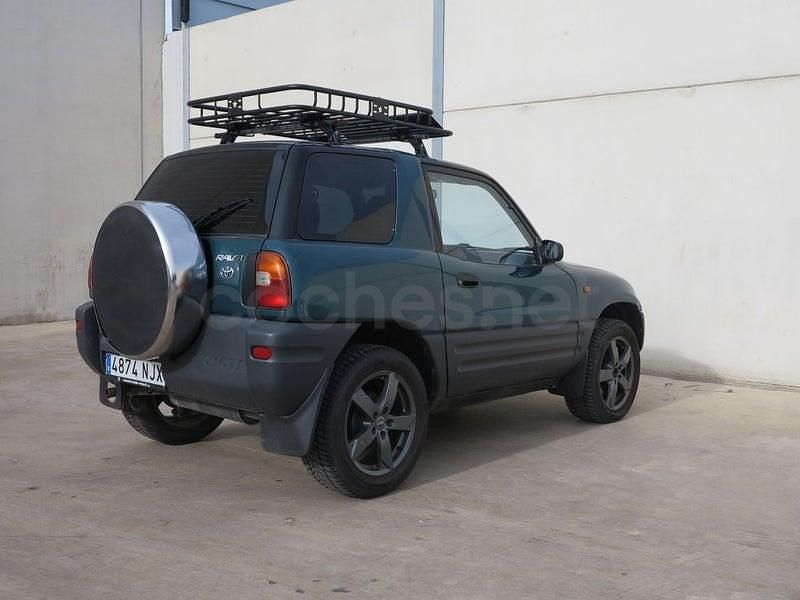 Usado Toyota RAV4 129 CV (94 kW) 1995 Verde SUV