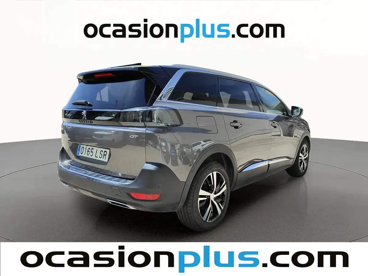 Usado Peugeot 5008 GT 130 CV (95 kW) 2021 Gris SUV