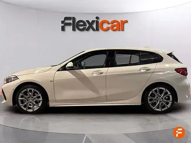 Usado BMW 118 136 CV (100 kW) 2024 Blanco Utilitario