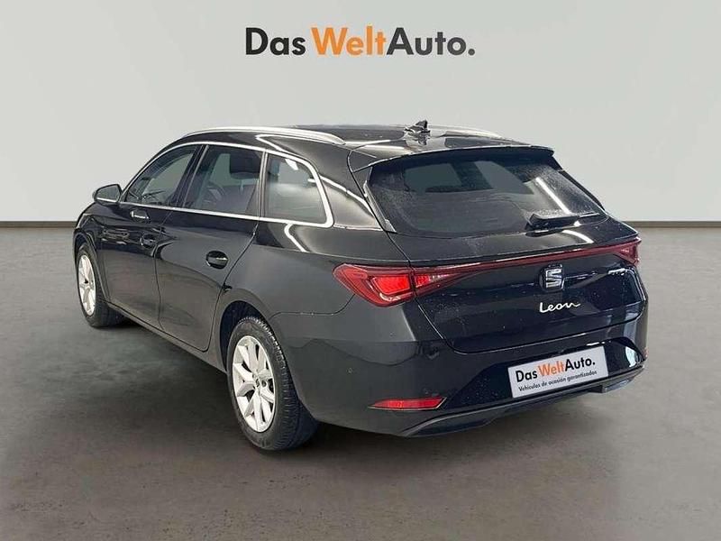 Usado Seat Leon ST Style 116 CV (85 kW) 2025 Negro Familiar