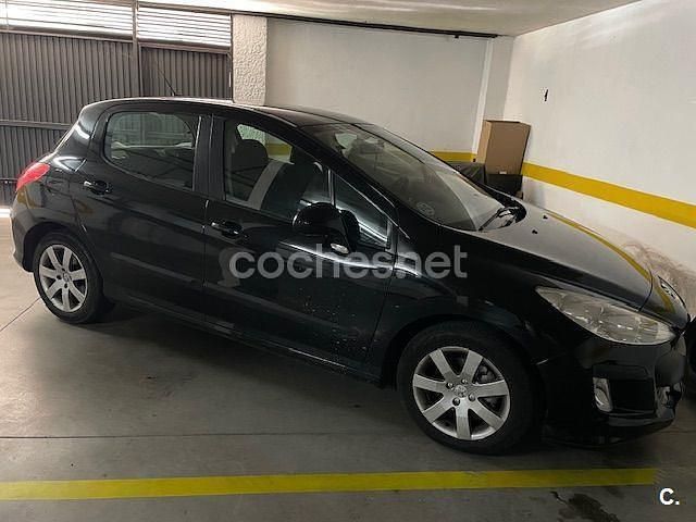 Negro Usado 2009 Peugeot 308 Sport Berlina | 4000 € (Precio justo) - Imagen 1/4
