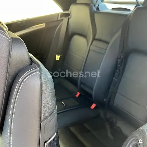 Usado Mercedes E250 Avantgarde 204 CV (150 kW) 2010 Gris / plata Descapotable