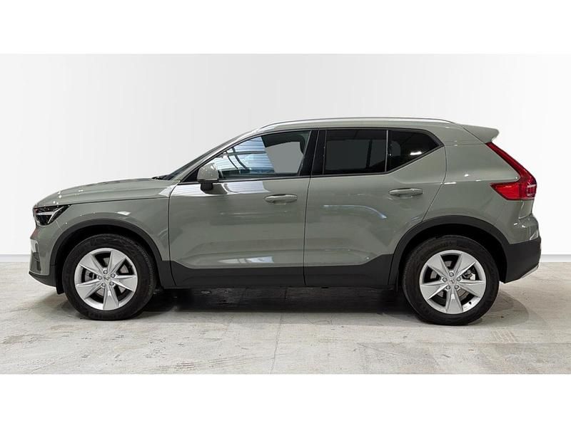Usado Volvo XC40 Core 163 CV (119 kW) 2024 Verde SUV