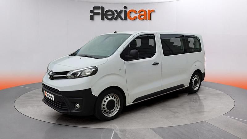Usado Toyota Proace Comfort 120 CV (88 kW) 2022 Blanco Monovolumen