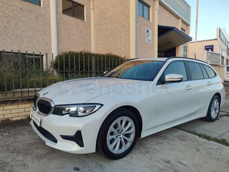 Usado BMW 318 150 CV (110 kW) 2021 Blanco Familiar