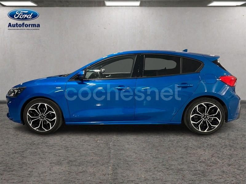 Usado Ford Focus ST-Line 125 CV (91 kW) 2021 Azul Berlina
