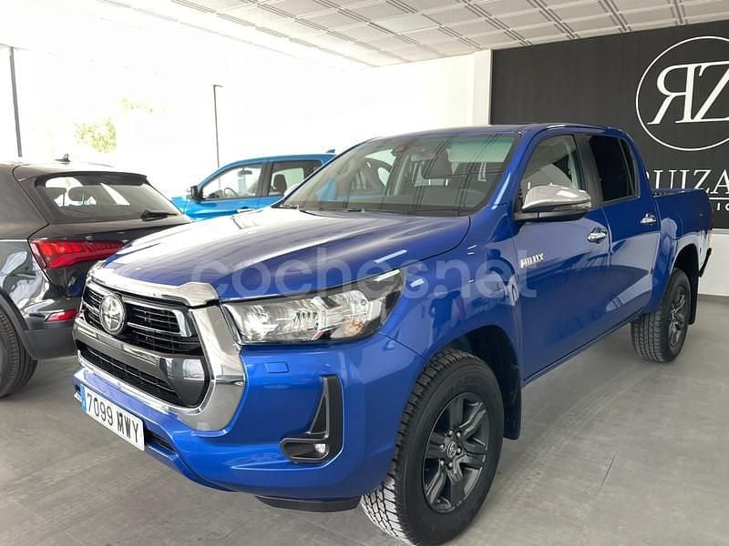 Azul Nuevo 2025 Toyota HiLux Recogida | 45.999 € (Precio justo) - Imagen 1/4