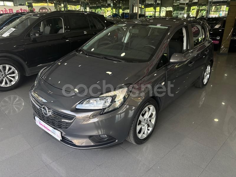 Gris / plata Usado 2015 Opel Corsa Selective Berlina | 7490 € (Precio justo) - Imagen 1/4