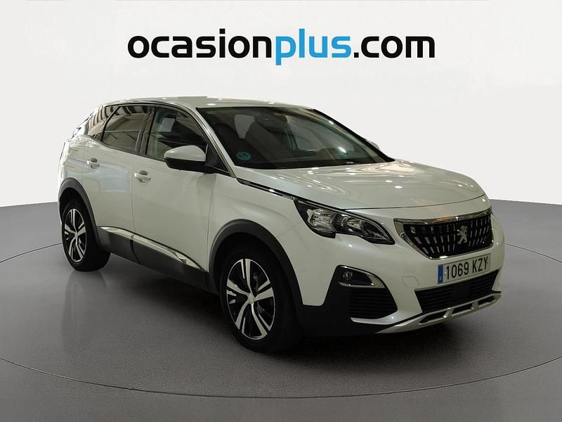 Usado Peugeot 3008 Allure 131 CV (96 kW) 2019 Blanco SUV