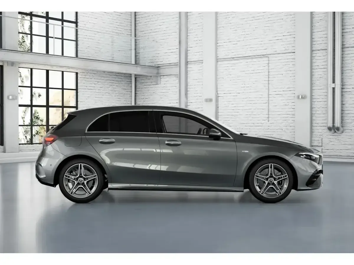 Nuevo Mercedes A250 217 CV (159 kW) 2026 Gris Berlina