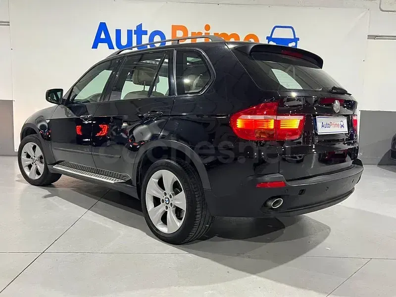 Usado BMW X5 Comfort Edition 235 CV (172 kW) 2008 Negro SUV