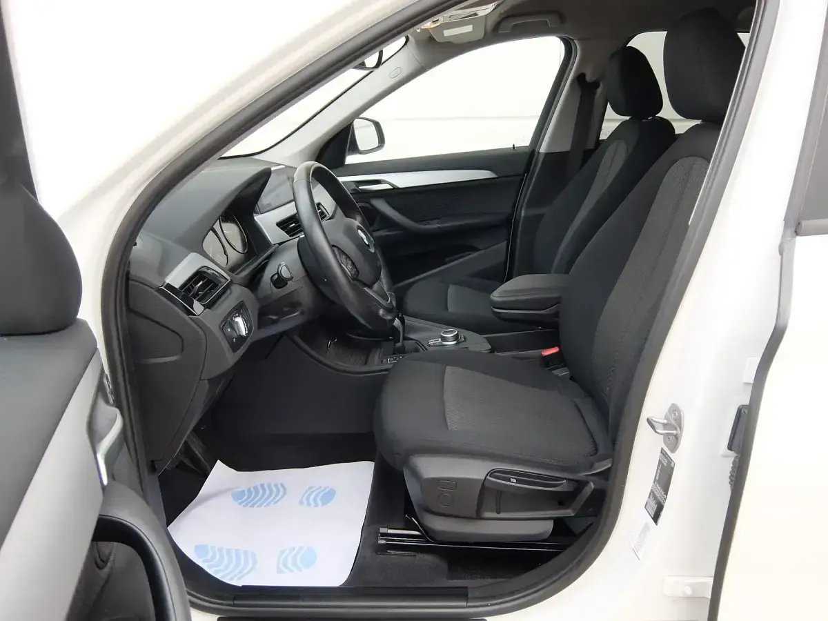 Usado BMW X1 150 CV (110 kW) 2021 Blanco SUV