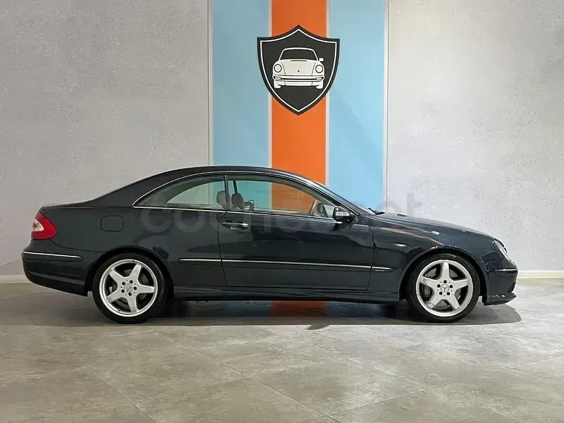 Usado Mercedes CLK500 Elegance 306 CV (225 kW) 2004 Gris / plata Coupe