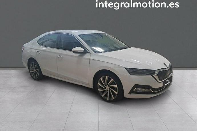 Usado Skoda Octavia Style 149 CV (109 kW) 2020